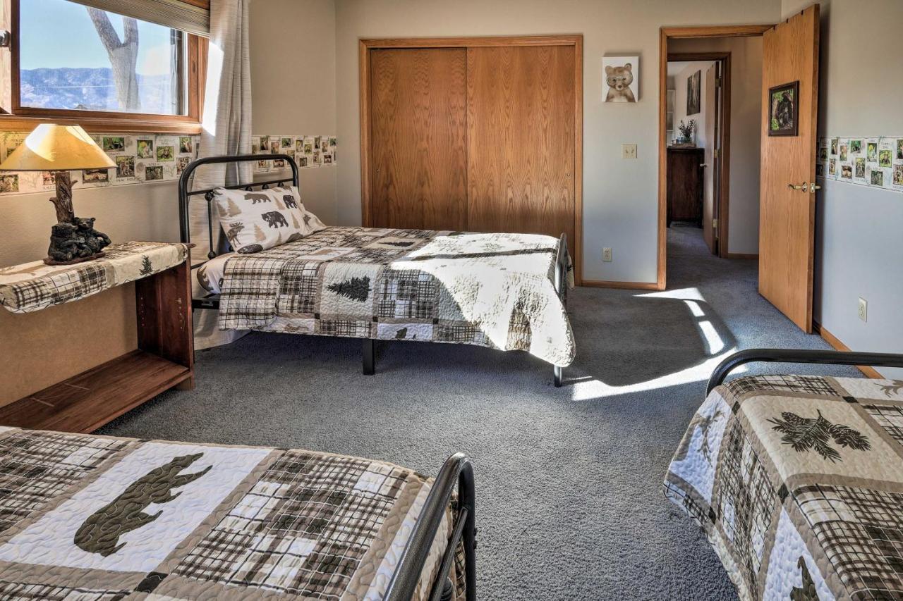 Welcoming Canon City Abode - Walk To River! Екстер'єр фото